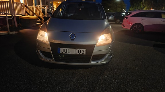 Renault Scenic III 4 of 11