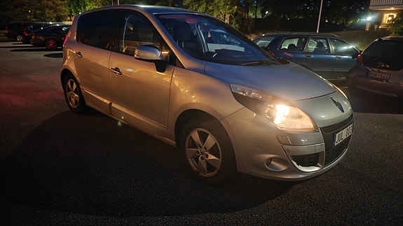 Renault Scenic III 6 of 11