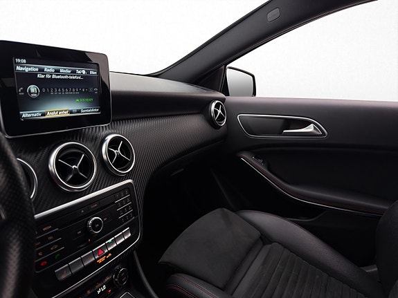 Mercedes-Benz A180 d 21 of 23