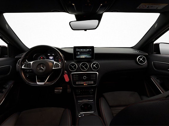 Mercedes-Benz A180 d 14 of 23