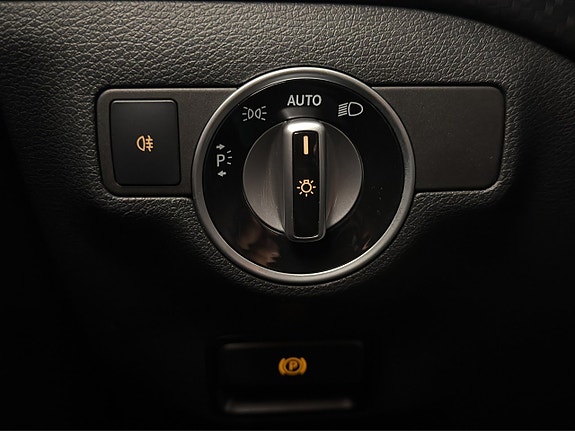 Mercedes-Benz A180 d 22 of 23