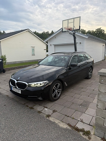 BMW 520d 2 of 7