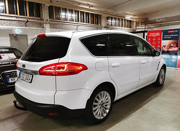 Ford S-MAX 3 of 20