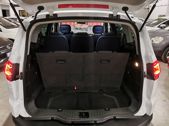 Ford S-MAX 14 of 20