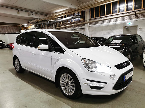 Ford S-MAX 2 of 20