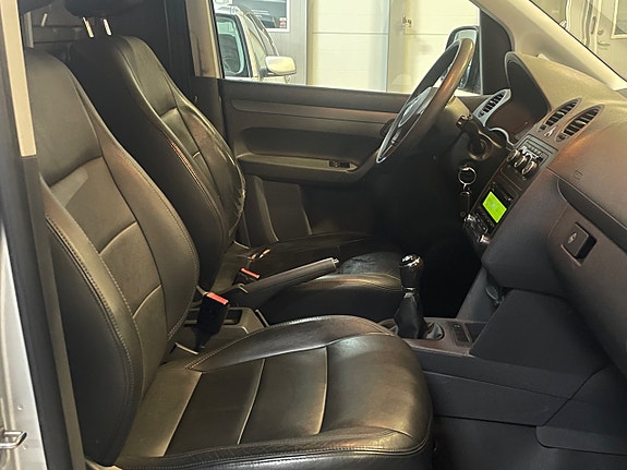 Volkswagen Caddy 17 of 23