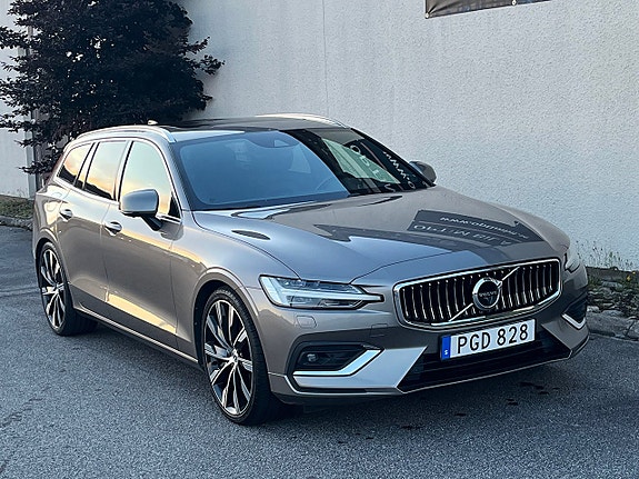 Volvo V60 5 of 25