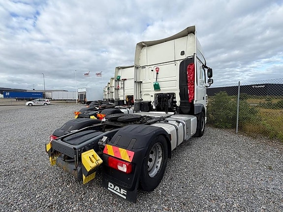 DAF XF480 Euro 6 2 of 8