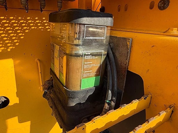 Volvo L110E 19 of 24