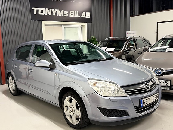 Opel Astra 3 of 19