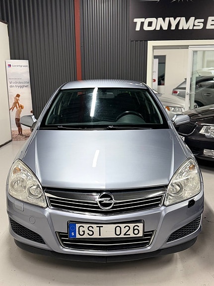 Opel Astra 4 of 19