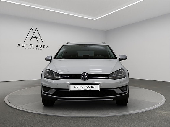 Volkswagen Golf I 2 of 18