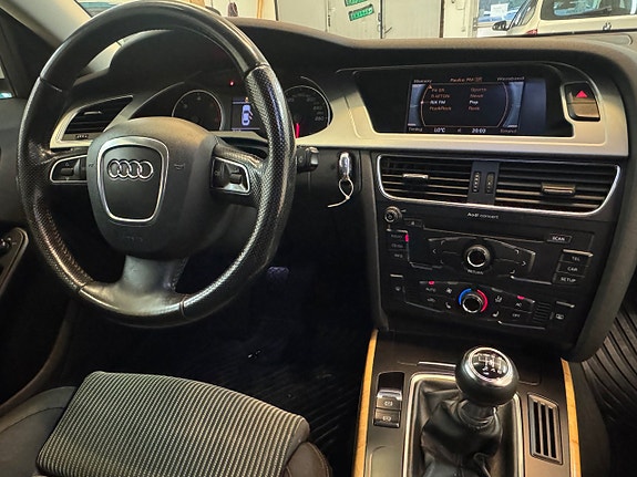 Audi A4 11 of 19