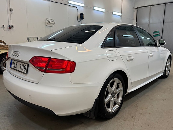Audi A4 6 of 19
