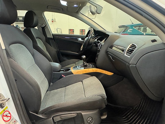 Audi A4 17 of 19