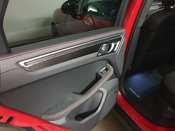 Porsche Macan GTS 5 of 8