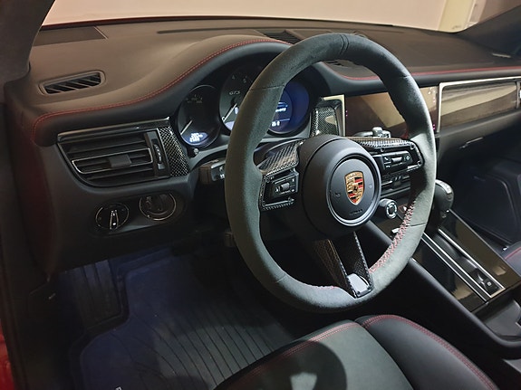 Porsche Macan GTS 6 of 8