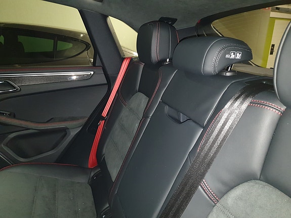 Porsche Macan GTS 8 of 8