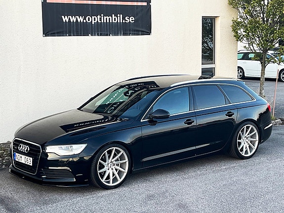 Audi A6 2 of 17