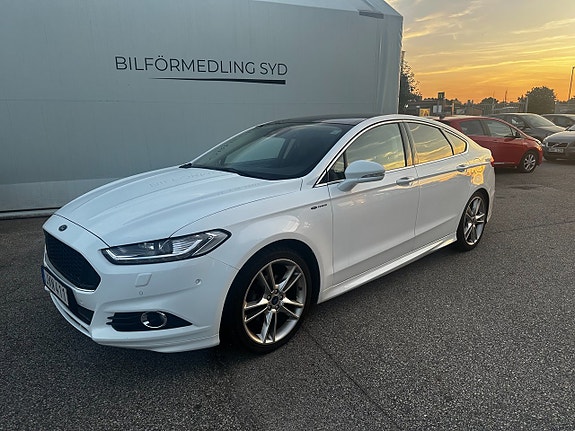 Ford Mondeo 14 of 16