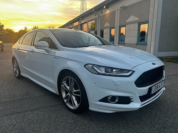 Ford Mondeo 15 of 16