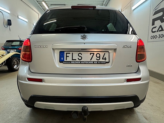 Suzuki SX4 7 of 21
