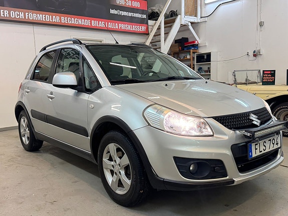 Suzuki SX4 3 of 21