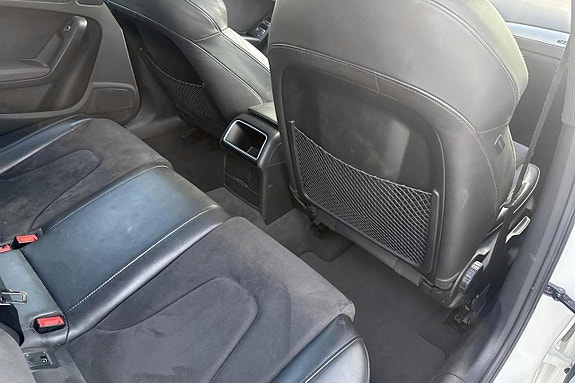 Audi A4 10 of 21