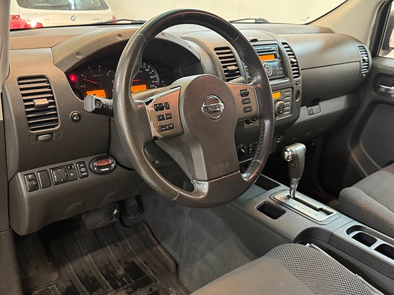 Nissan Navara 9 of 23