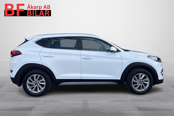 Hyundai Tucson 13 of 26