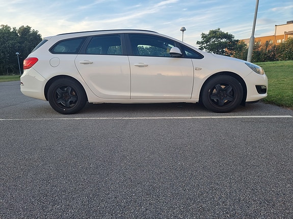 Opel Astra 15 of 26