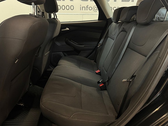 Ford Focus 17 of 21
