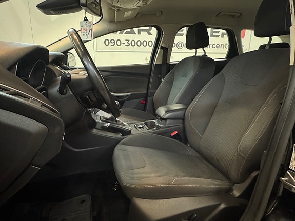 Ford Focus 15 of 21