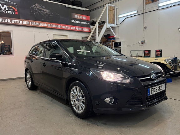 Ford Focus 2 of 21