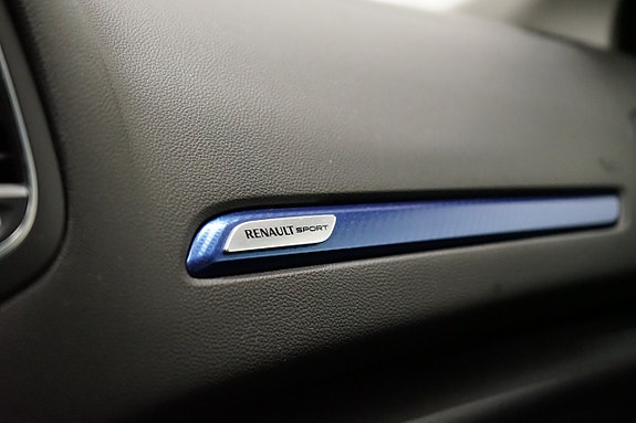 Renault Megane 15 of 18
