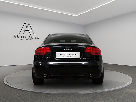 Audi A4 5 of 12