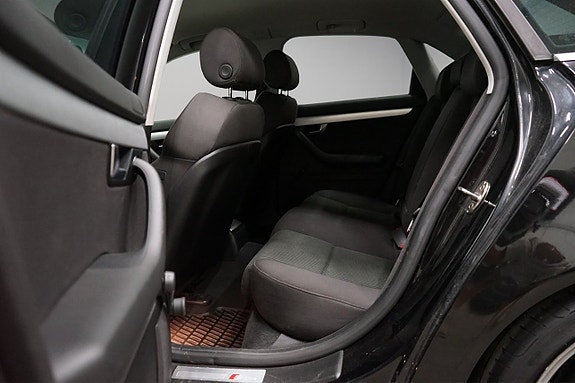 Audi A4 7 of 12
