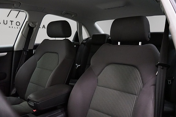 Audi A4 9 of 12