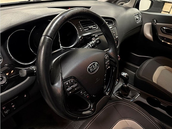 Kia Ceed 6 of 23