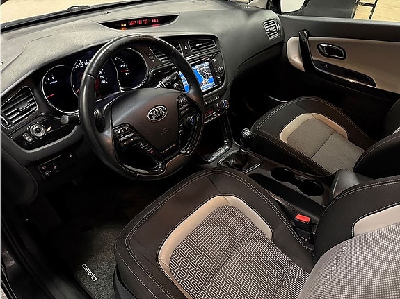 Kia Ceed 9 of 23