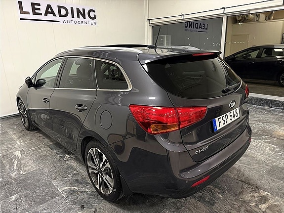 Kia Ceed 2 of 23