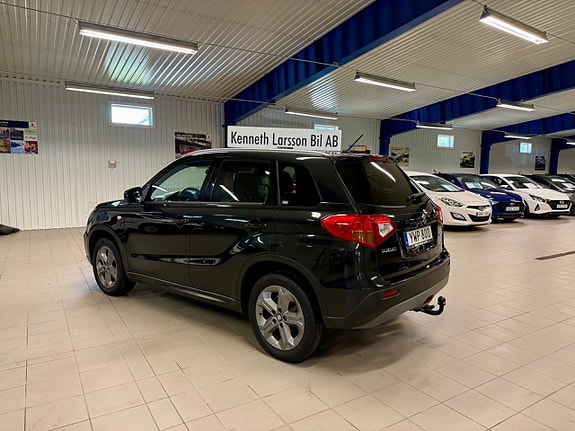 Suzuki Vitara 4 of 7