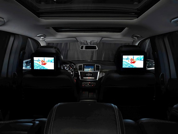 Mercedes-Benz GL350 19 of 30