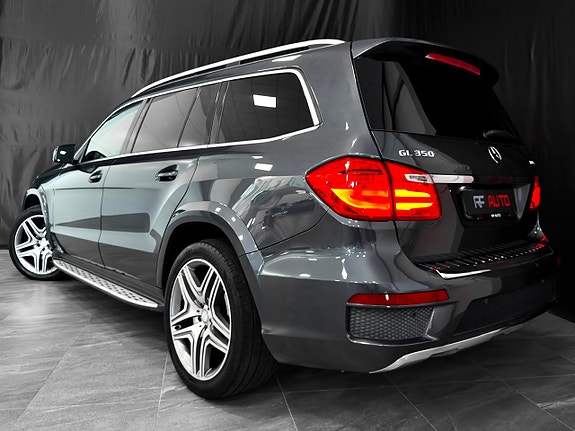 Mercedes-Benz GL350 13 of 30