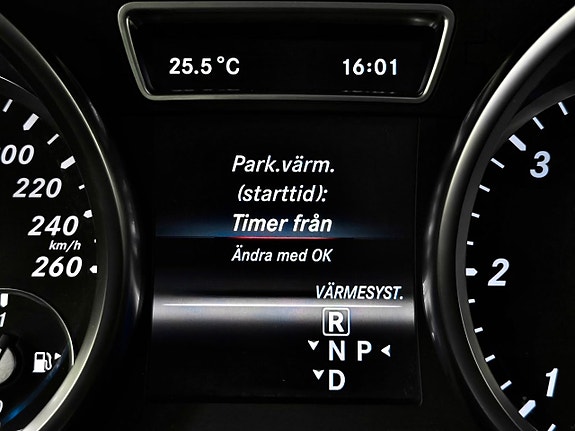 Mercedes-Benz GL350 24 of 30