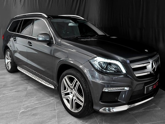 Mercedes-Benz GL350 2 of 30