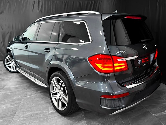 Mercedes-Benz GL350 12 of 30