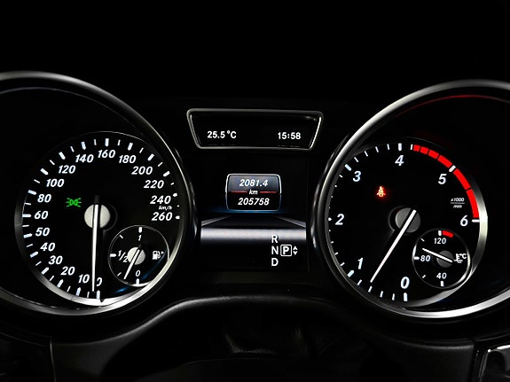 Mercedes-Benz GL350 30 of 30