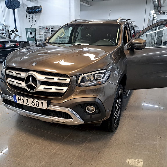 Mercedes-Benz X250 d 9 of 9