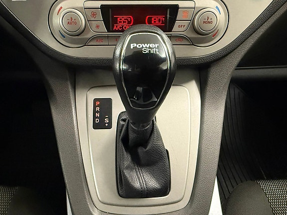 Ford Kuga 24 of 26